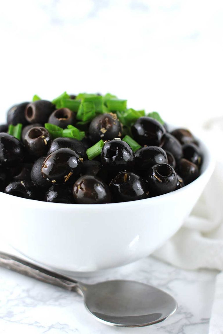 Mediterranean Baked Olives