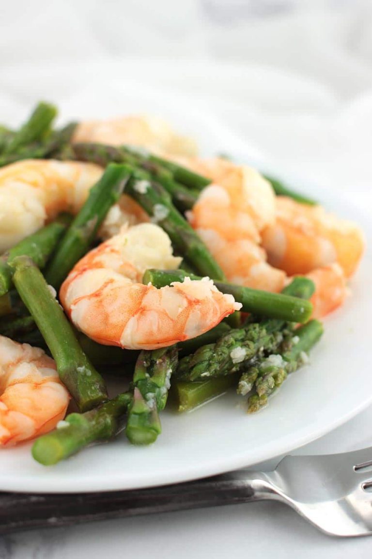 Garlic-Lemon Asparagus Shrimp Stir-Fry