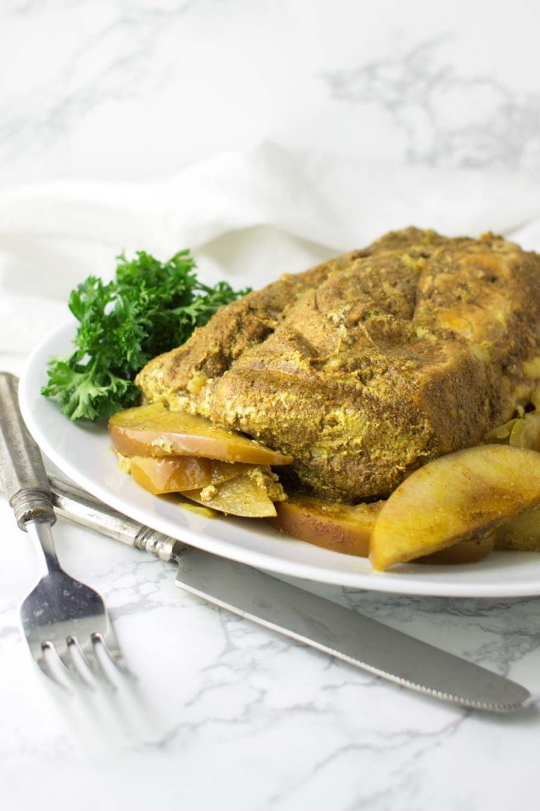 Cinnamon-Apple Pork Roast