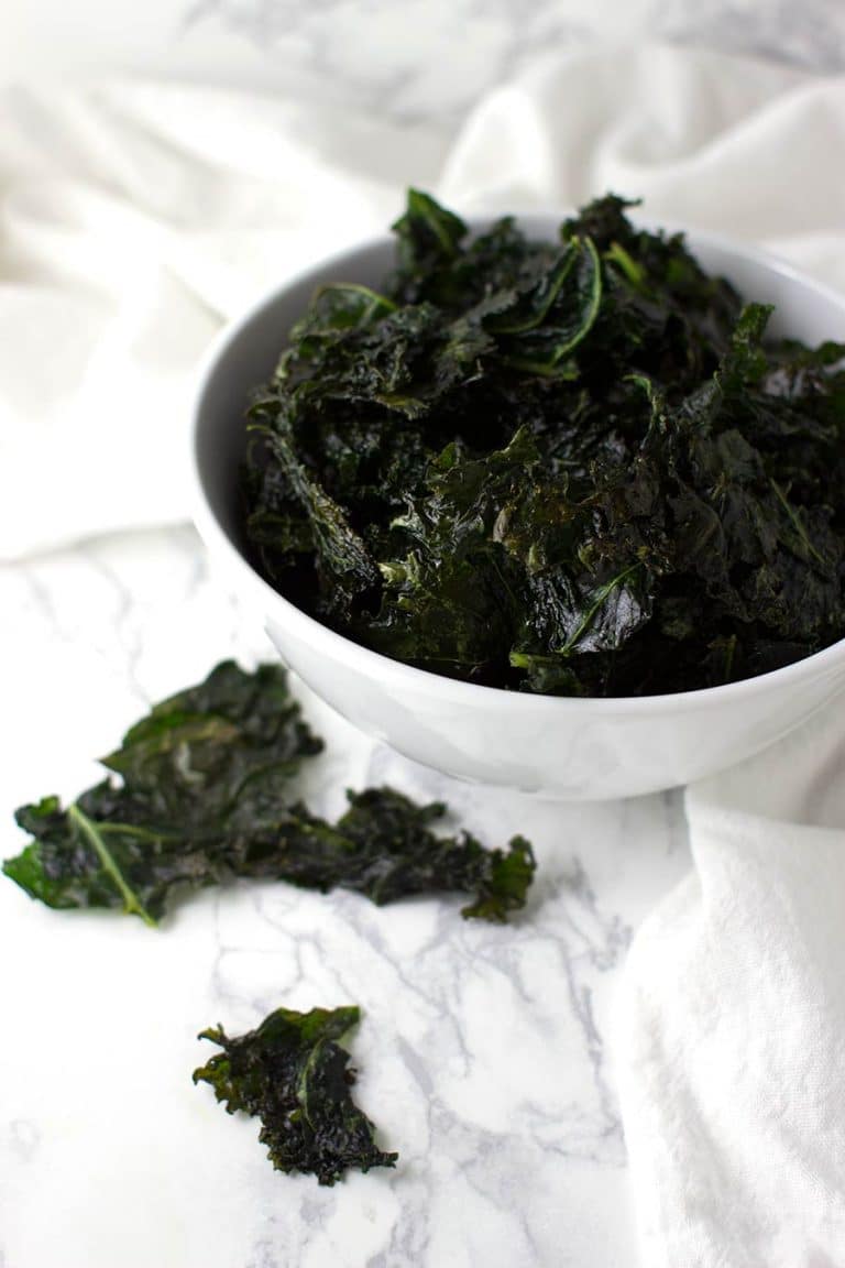 Super-Simple Garlic Salt Kale Chips